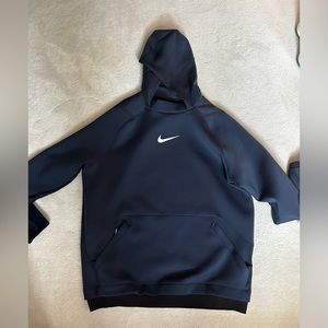 Men’s Nike pro training hoodie